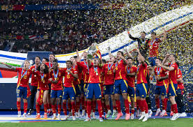 与了一线队, 队中的教练, 今年春天仍