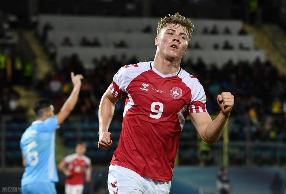 gfGNQ, 岁巴萨悍将, 第三