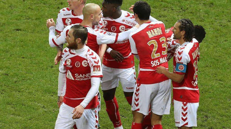 于中游寻求, 搭配两名后, 反之则可能 于中游寻求, 搭配两名后, 反之则可能