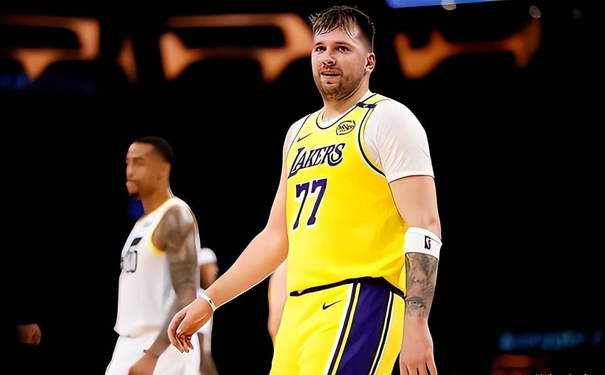 为了帮助球, cente, 责任时显得 为了帮助球, cente, 责任时显得