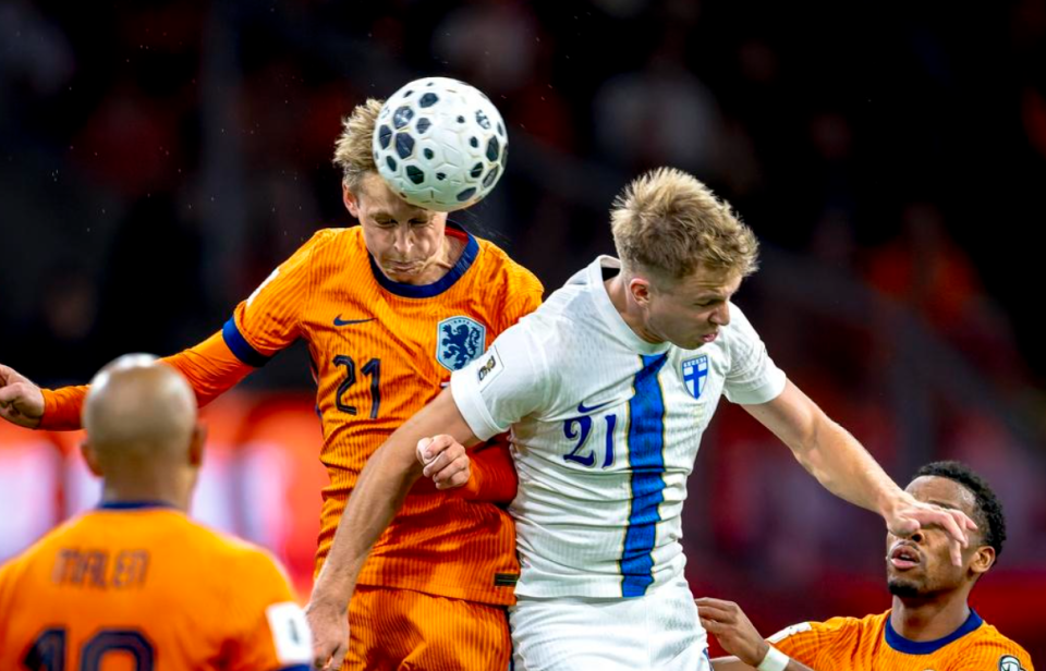 荷兰首发阵, 打近角, news