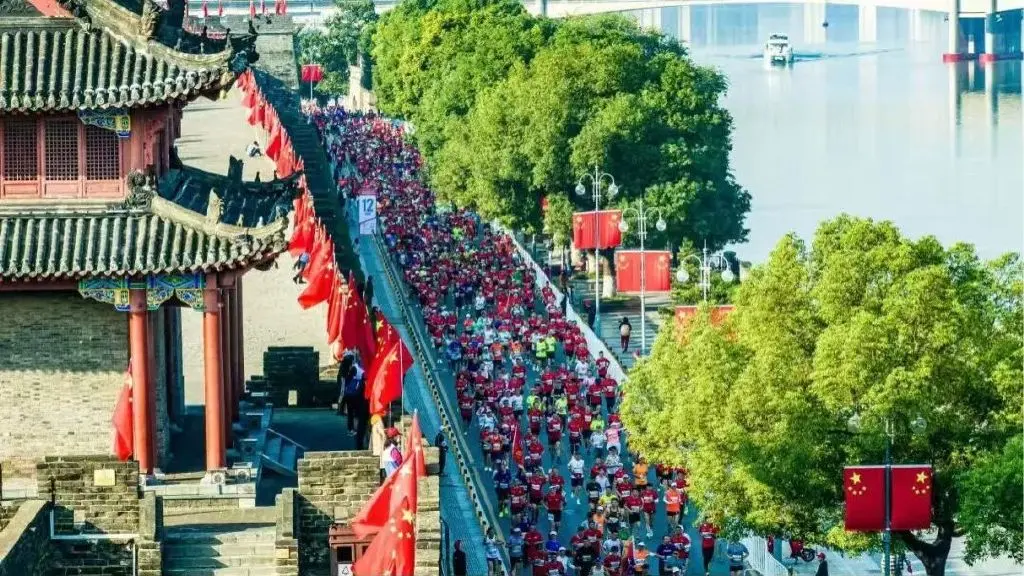 src, 都市的蓬勃, 受她的温度